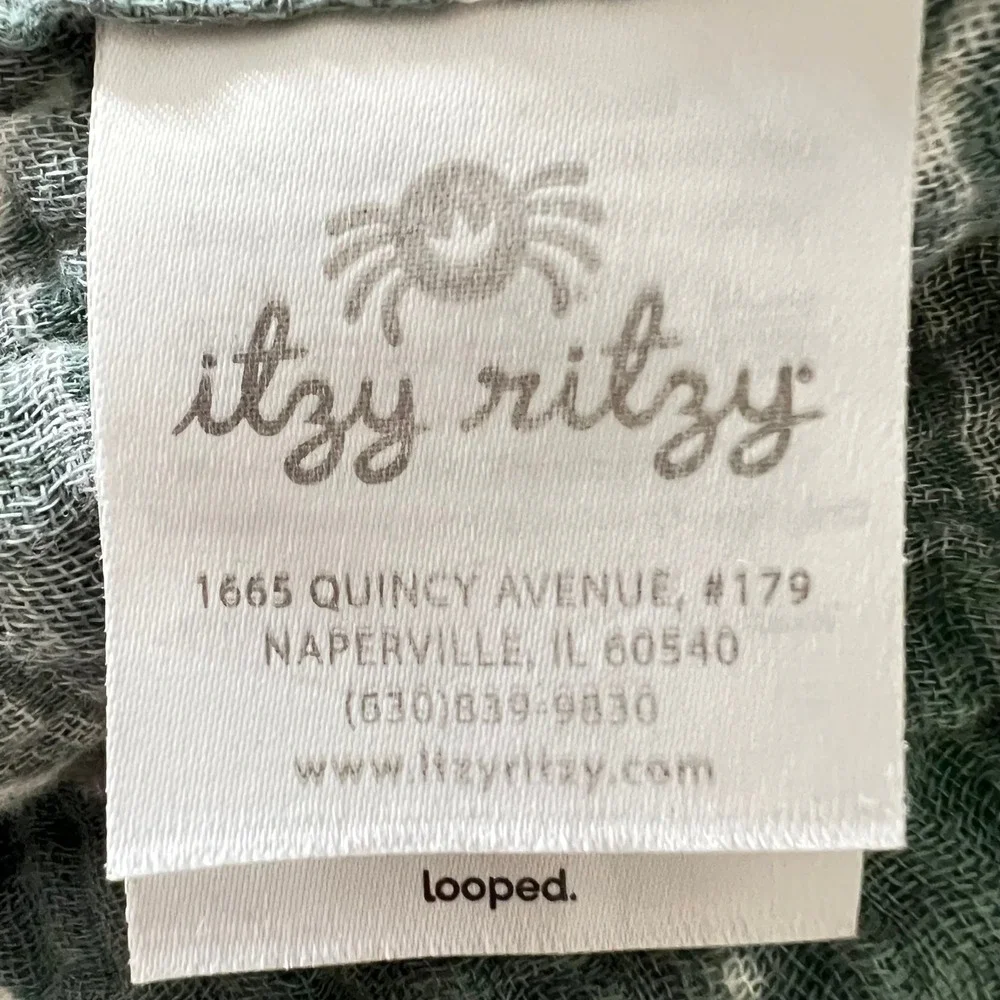 Itzy Ritzy Swaddle Blanket Baby‎ 42x42 Green Chevron Muslin Cotton Nursing Loop